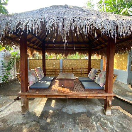 Villa Kinagu Ilhas Gili Exterior foto
